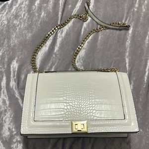 White cross body bag